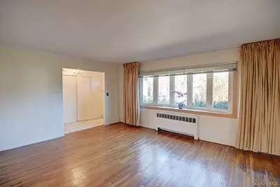 81 Hausch Boulevard, Roosevelt, NY 11575 - Photo 4