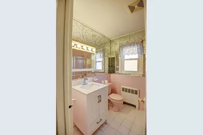 81 Hausch Boulevard, Roosevelt, NY 11575 - Photo 14