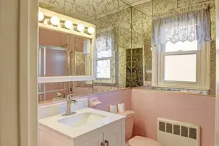 81 Hausch Blvd, Roosevelt, NY 11575 - Photo 14