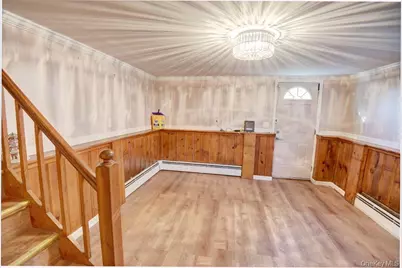 81 Hausch Boulevard, Roosevelt, NY 11575 - Photo 12