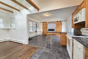 27 Forest Trail, Ridge, NY 11961 - Photo 8