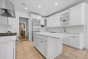 5 Morgan Ln, Locust Valley, NY 11560 - Photo 12