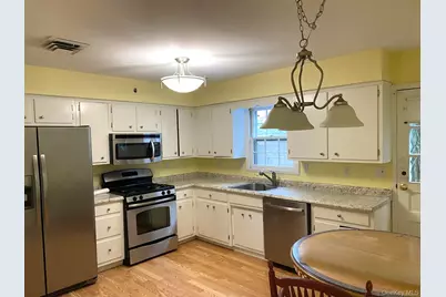 100 Kings Avenue, Atlantic Beach, NY 11509 - Photo 4