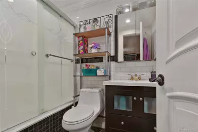 19319 109th Road, Saint Albans, NY 11412 - Photo 26