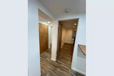 7161 70th Street, Glendale, NY 11385 - Photo 18