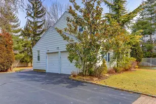 220 Jackson Pl, Hewlett, NY 11557 - Photo 20