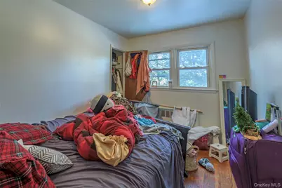 24 Jackson Street, Glen Cove, NY 11542 - Photo 10