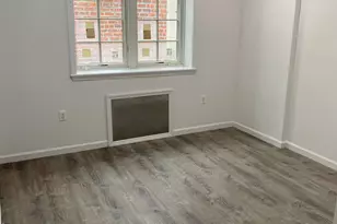 201-05 17th Ave, Bayside, NY 11360 - Photo 4