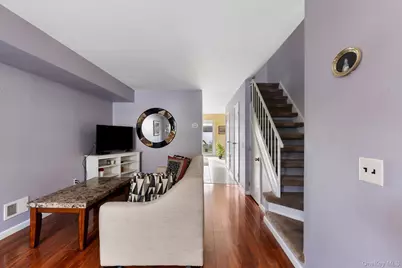 50 Caswell Lane, New York, NY 10314 - Photo 12