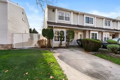 50 Caswell Lane, New York, NY 10314 - Photo 1