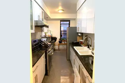 155-17 Sanford Avenue #6D, Flushing, NY 11355 - Photo 4