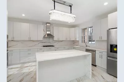 1247 Ixworth Road, Valley Stream, NY 11580 - Photo 8