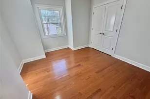 32 Berkshire Rd, Great Neck, NY 11023 - Photo 22