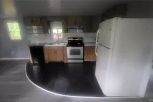 6 Blue Jay Ln, Hyde Park, NY 12538 - Photo 4