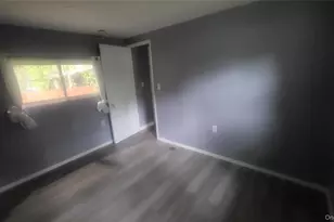 6 Blue Jay Ln, Hyde Park, NY 12538 - Photo 10