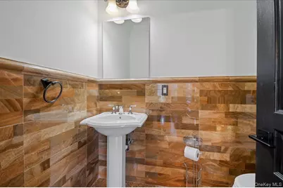 32 The Preserve #32, Woodbury, NY 11797 - Photo 16