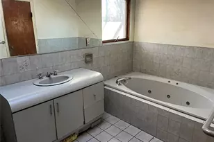 981 Connetquot Ave, Central Islip, NY 11722 - Photo 10