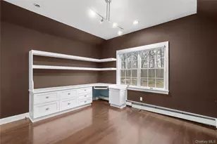 18 Shelley Ln, West Harrison, NY 10604 - Photo 16