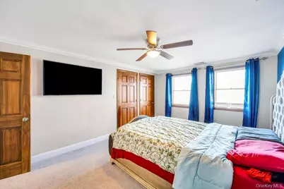 296 Burkhard Avenue, Mineola, NY 11501 - Photo 30