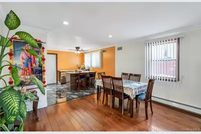 296 Burkhard Avenue, Mineola, NY 11501 - Photo 16