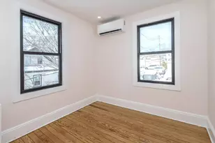 85 Webster Ave, Port Washington, NY 11050 - Photo 16