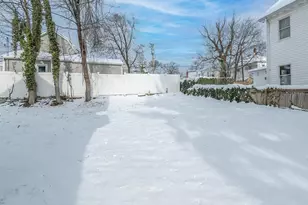 85 Webster Ave, Port Washington, NY 11050 - Photo 24