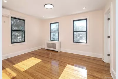 85 Webster Avenue, Port Washington, NY 11050 - Photo 18