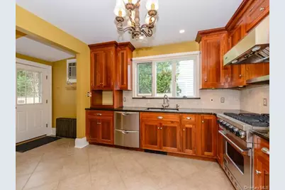 35 Birch Street, Locust Valley, NY 11560 - Photo 10