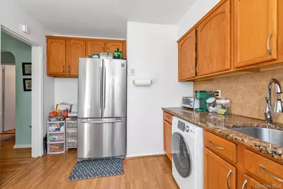 220-32 73rd Avenue #21B1, Bayside, NY 11364 - Photo 6