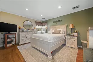 1356 Blue Spruce Ln, Wantagh, NY 11793 - Photo 24