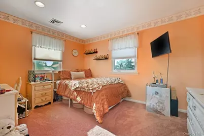 1356 Blue Spruce Lane, Wantagh, NY 11793 - Photo 30