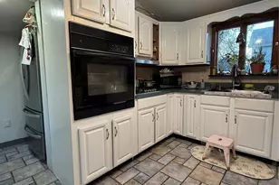 53 Valentine St, Glen Cove, NY 11542 - Photo 12