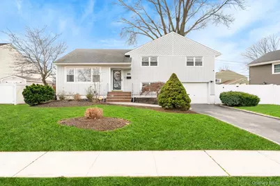 3738 Regent Lane, Wantagh, NY 11793 - Photo 1