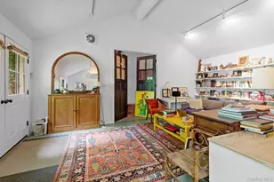 10 Pleasant, East Hampton, NY 11937 - Photo 2