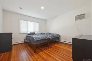 109 Longworth Ave, Woodmere, NY 11598 - Photo 18