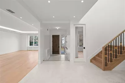 1 Dykstras Way W #202, Monsey, NY 10952 - Photo 4