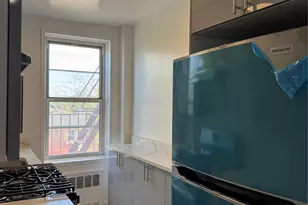 222-89 Braddock Ave, Bellerose, NY 11428 - Photo 4