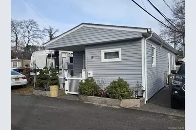 19 Mobile, Bay Shore, NY 11706 - Photo 1