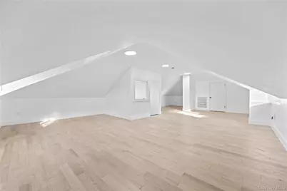 3307 153rd Street, Flushing, NY 11354 - Photo 26