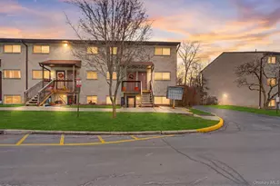 26 Cooper Rd, Poughkeepsie, NY 12603 - Photo 4