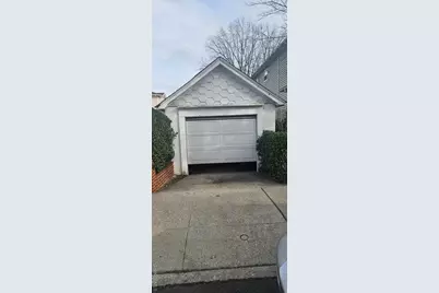 16602 120th Avenue, Jamaica, NY 11434 - Photo 10