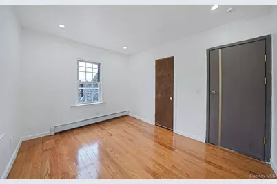 8703 168th Place, Jamaica, NY 11432 - Photo 28