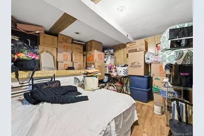 3330 Eastchester Road, Bronx, NY 10469 - Photo 16