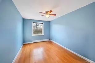 52 Manhasset Dr, Mastic Beach, NY 11951 - Photo 26