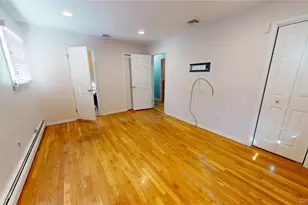 8 Pleasant Ave, Farmingdale, NY 11735 - Photo 8