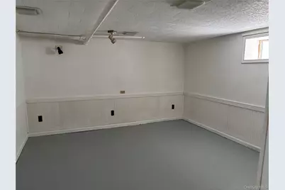 1041 Mosefan Street, Franklin Square, NY 11010 - Photo 40