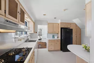 2 Springdale Rd, Larchmont, NY 10538 - Photo 16