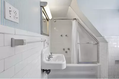 2 Springdale Road, Larchmont, NY 10538 - Photo 24