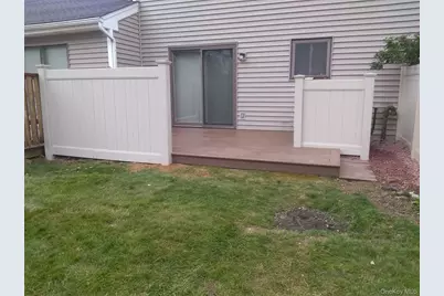 2 W Pond Court, Smithtown, NY 11787 - Photo 22