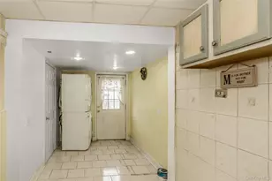 103-41 101st St, Ozone Park, NY 11417 - Photo 10